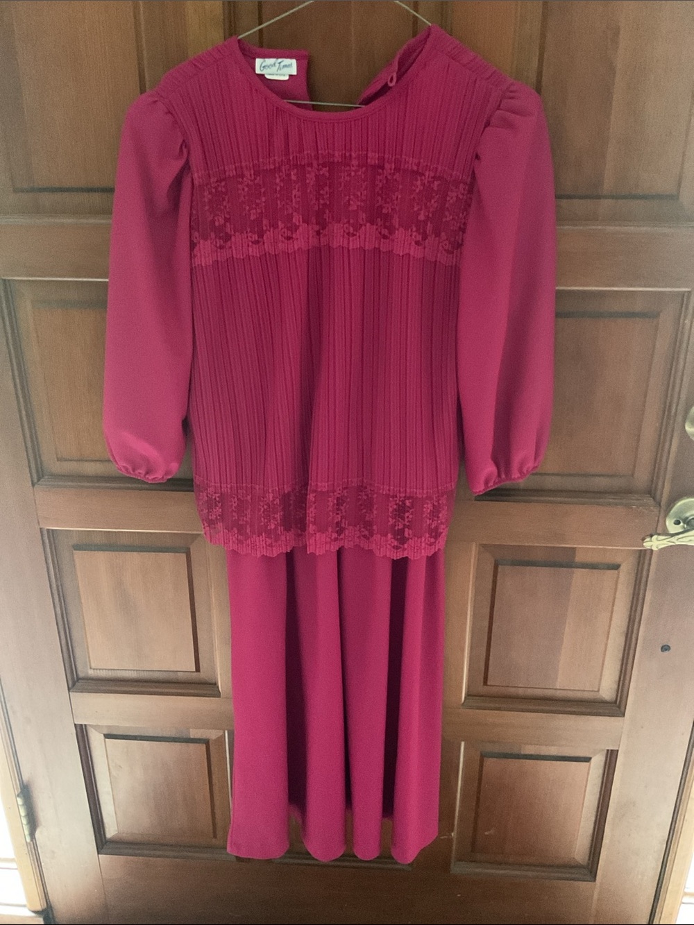 VINTAGE MAROON DRESS SIZE 12
